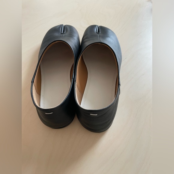 Leather Tabi shoes - Picture 4 of 4